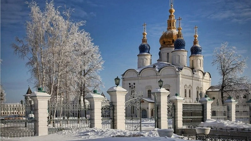 Крещенский сочельник — 2025: история и традиции, что нельзя делать 