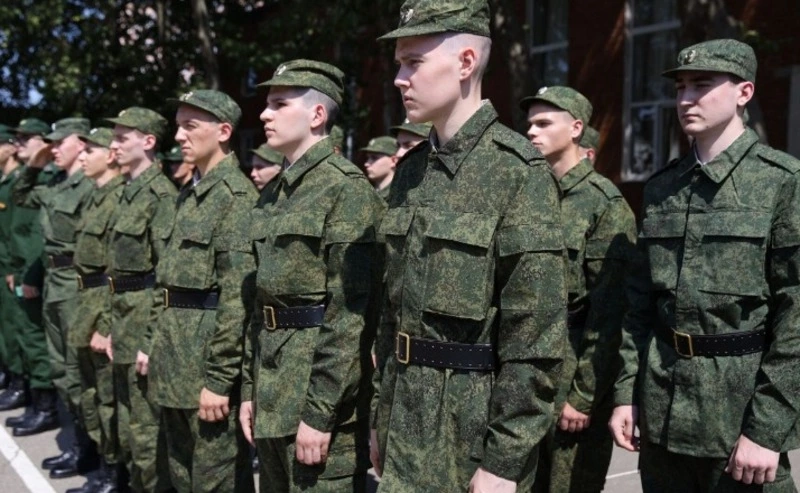 В Долинском районе начался весенний призыв-2022