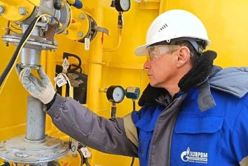 В еще одном селе Долинского района появился газ