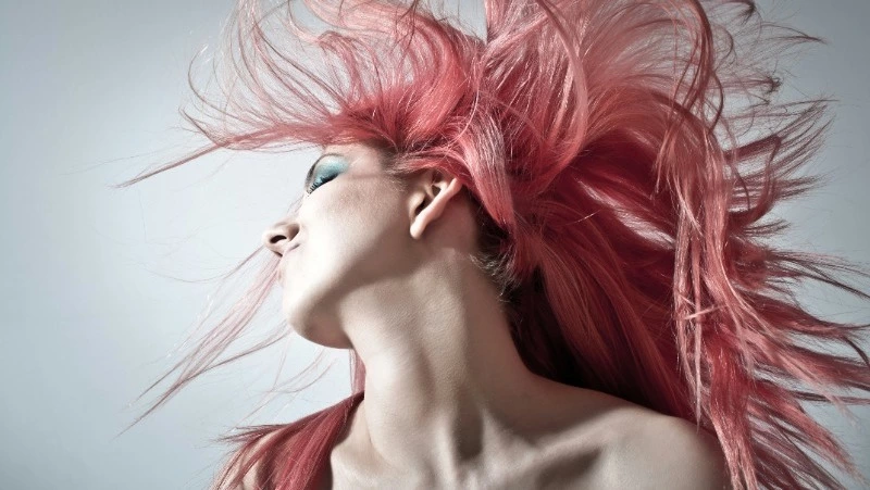 Лучшее время для смены имиджа: лунный календарь стрижек на март 2024 года