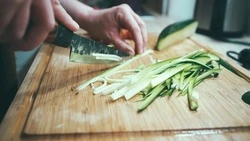 Рулеты из кабачков с курицей: идеальный рецепт для тех, кто на диете 