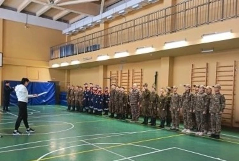 Патриотический слёт объединил школьников со всего района