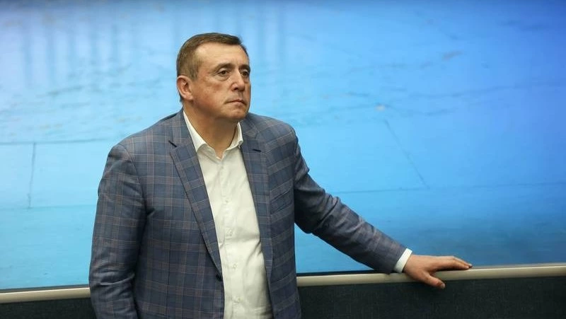 Губернатор Валерий Лимаренко провёл встречу с жителями Долинского района