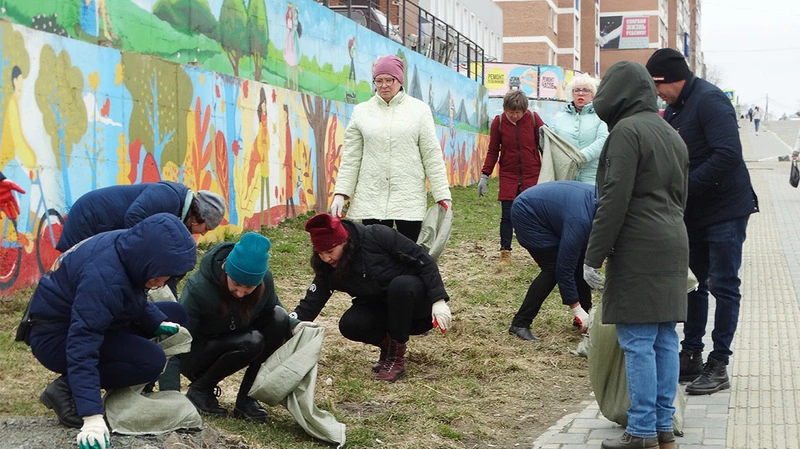 Подготовка к майским праздникам идет полным ходом