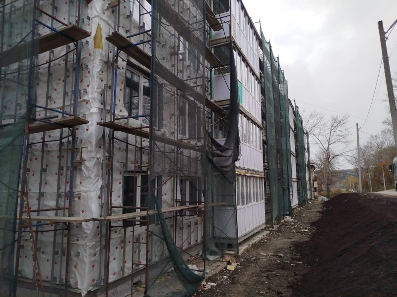 В Быкове достраивают второй дом