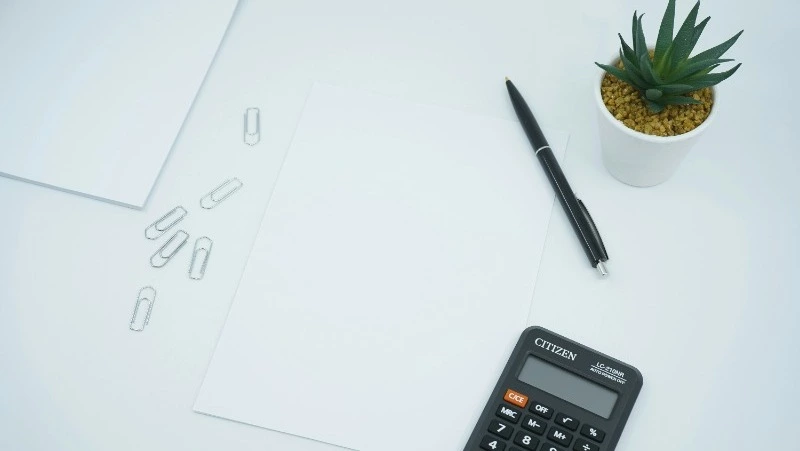 Защита прав должников и освобождение от комиссии за ЖКХ: законы, вступающие в силу с 1 июля 2024