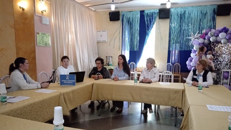 В Долинске прошёл круглый стол, посвящённый Году счастливого материнства