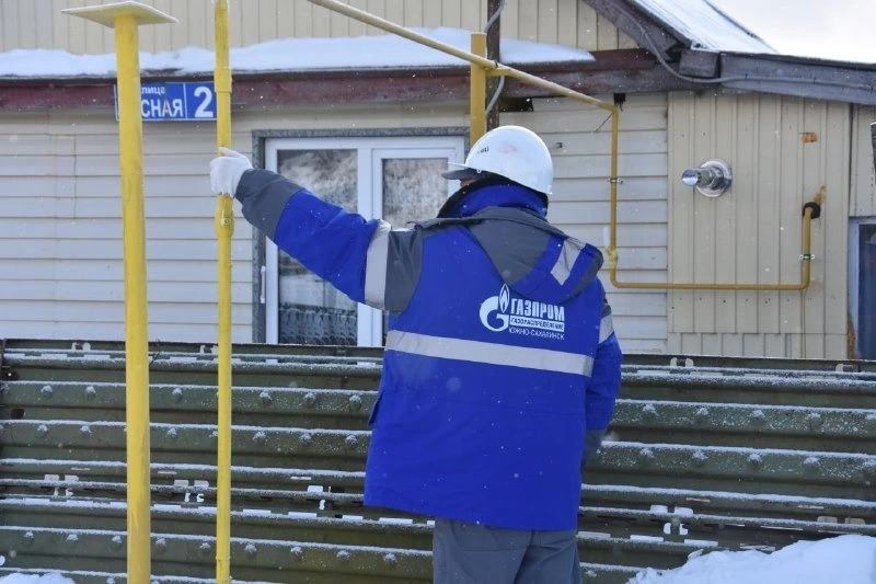 Более 170 домов уже подключены к газу в Долинском районе