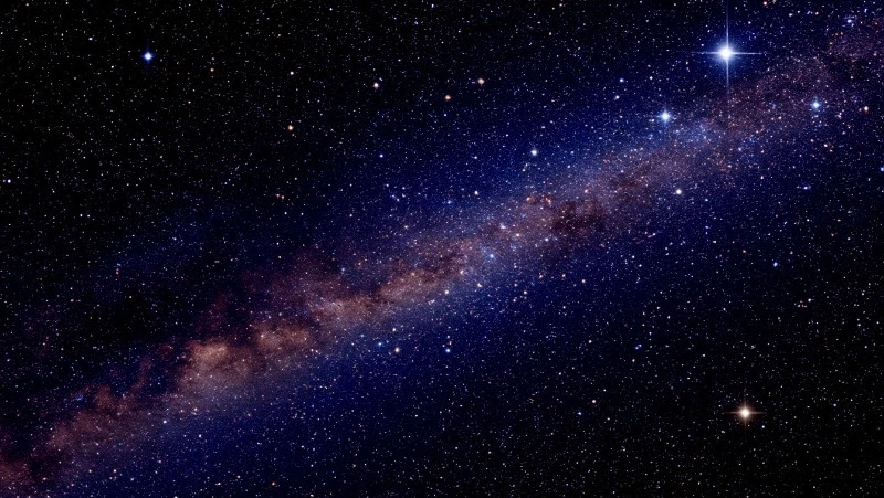 Гороскоп на неделю с 2 по 8 июня 2025: у Овнов сбудется мечта, у Львов — любовный треугольник 