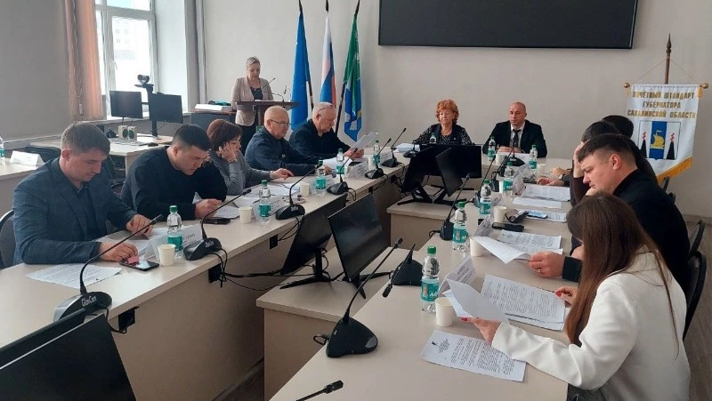 В Долинске прошла 34-я сессия Собрания