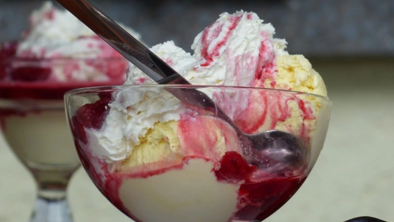 Лучше магазинного в 100 раз: рецепт домашнего мороженого из простых ингредиентов