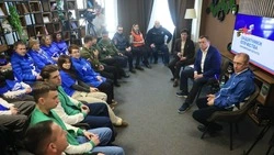 Валерий Лимаренко встретился с волонтерами проекта «Сопричастность»