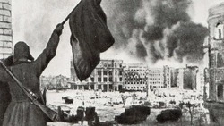 В Долинске отметили 83-летие Победы советских войск в Сталинградской битве