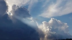 Теплая и сухая погода ждет жителей Сахалинской области в последний день июля 