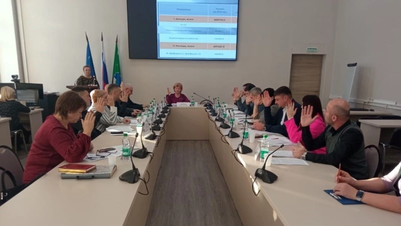 Районное Собрание приняло законопроект о бюджете МО ГО "Долинский" 