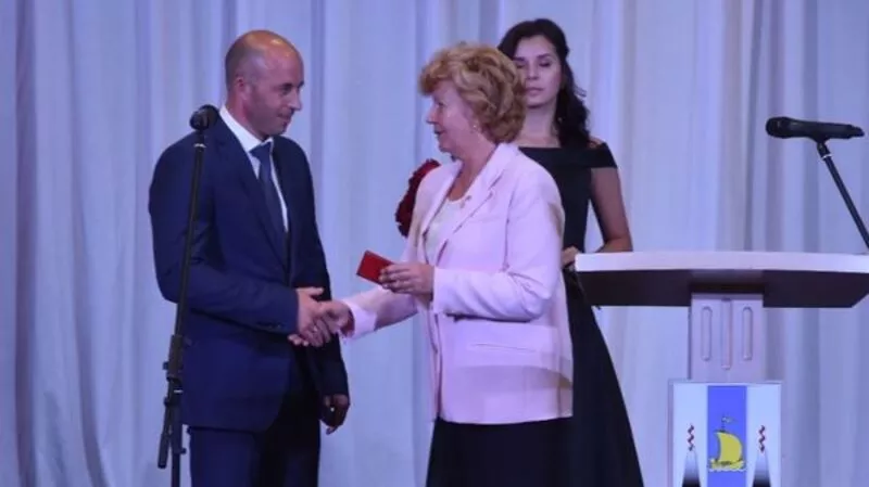 Александр Тугарев принял присягу в качестве мэра Долинского района