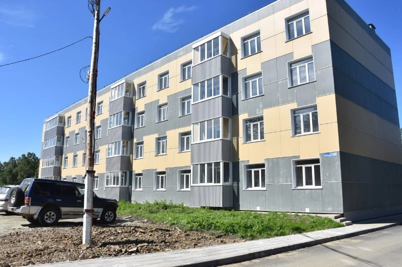 Новый дом на улице Горького в селе Сокол