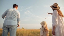 День семьи, любви и верности в 2024 году: история, традиции, как отметить    