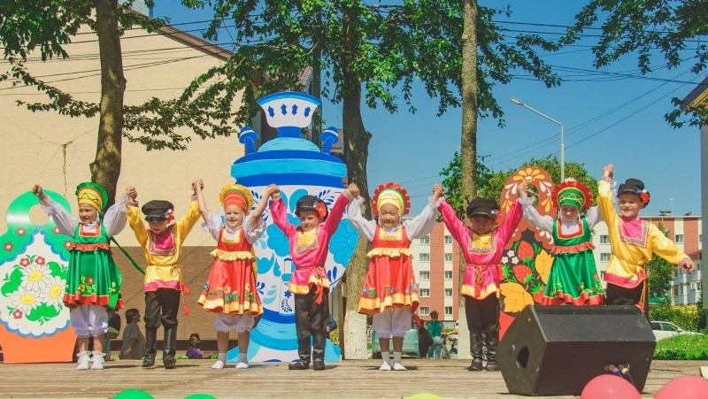 Яблочный Спас в Долинске отметили с размахом