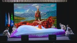 В долинской ДШИ прошло торжественное открытие Года единства народов России