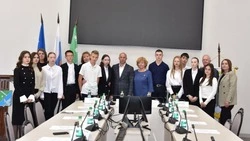 Молодёжная избирательная комиссия Долинского района провела первое заседание