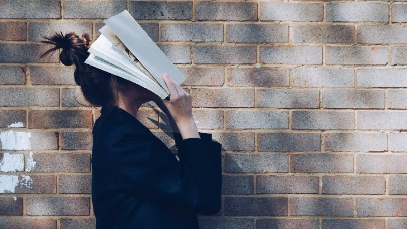 Поздравления с Днем студента 2025: лучшие идеи в стихах и прозе  