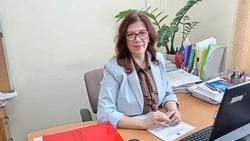 Интервью с председателем Контрольно-счётной палаты Долинского муниципального округа Ю. Большаковой