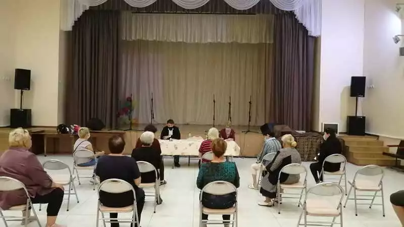 Валерий Шарыкин посетил Углезаводск