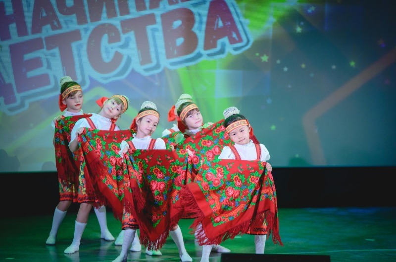 В киноконцертном зале «Россия» Долинска прошёл районный фестиваль детского творчества