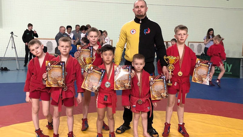 Долинские самбисты пополнили копилку своих наград