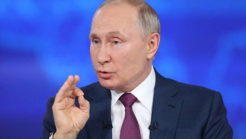 В Москве стартовала прямая линия с Владимиром Путиным