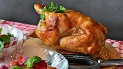 Это блюдо подавали в ресторанах СССР: цыпленок табака 