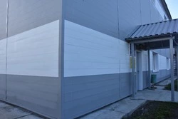 Спортшкола на улице Ленина обрела новый фасад 