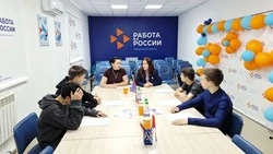 На Сахалине с начала года трудоустроили 864 подростка