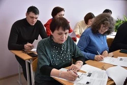 Четыреста жителей Долинского района ответили на вопросы Диктанта Победы