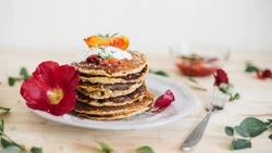 Идеальный завтрак для похудения: творожные оладьи с маком — рецепт 