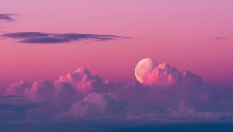 Розовая Луна в апреле 2025 года: когда взойдет, как повлияет на судьбу   