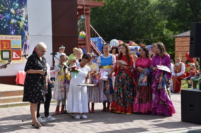 Углезаводск отметил день села