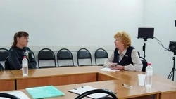 Председатель Собрания Галина Дворянинова провела приём граждан по личным вопросам