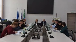 Прошла очередная сессия долинского Собрания