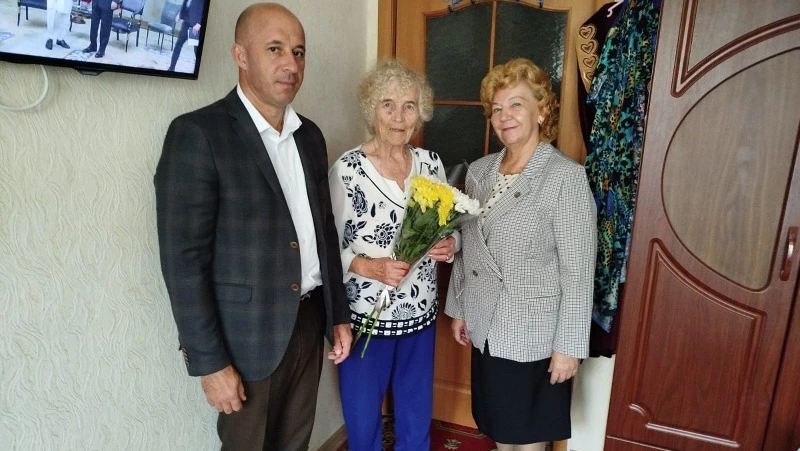  Ветеранов Долинского района поздравили с Днём Победы над Японией 