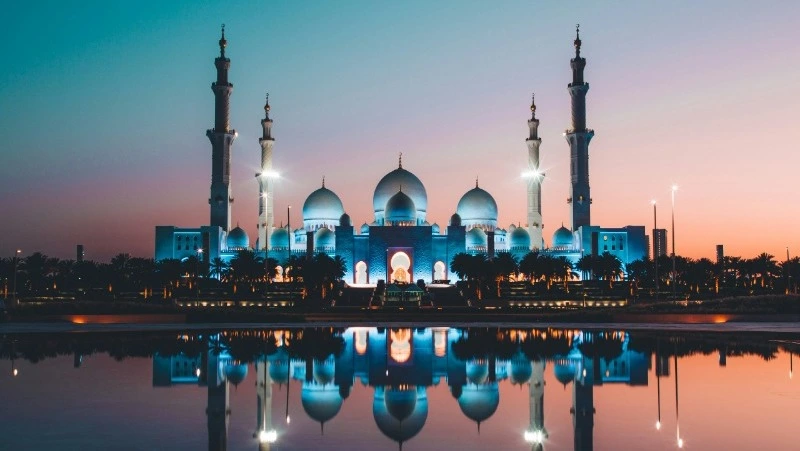 Курбан-байрам 2025: когда и как отмечают праздник, традиции