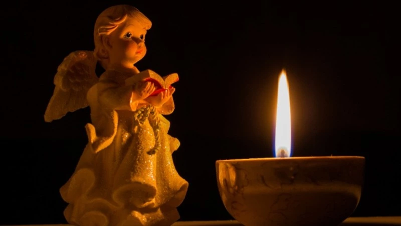 Покровская родительская суббота 2024: история и традиции, как поминать усопших 